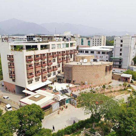 Legend Hotel 이슬라마바드 외부 사진